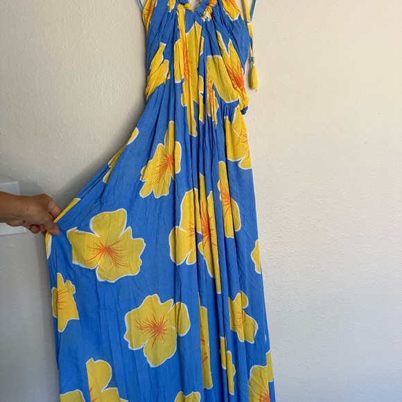 Blue and yellow floral maxi with slit - Picture 2 of 5